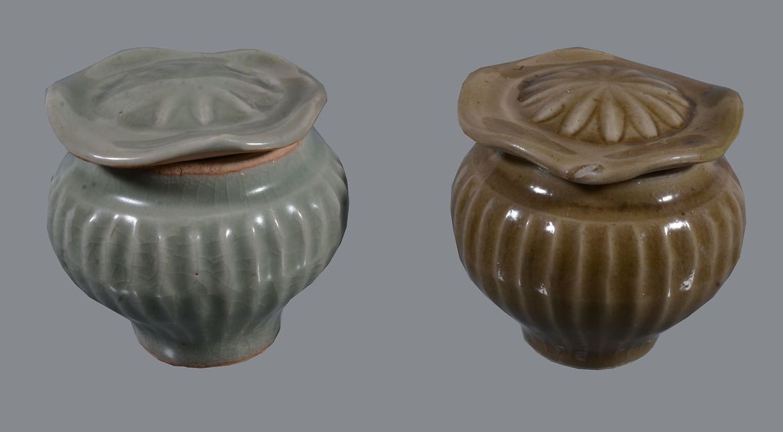 Two Chinese Longquan celadon jars and covers , probably (1 of 4)