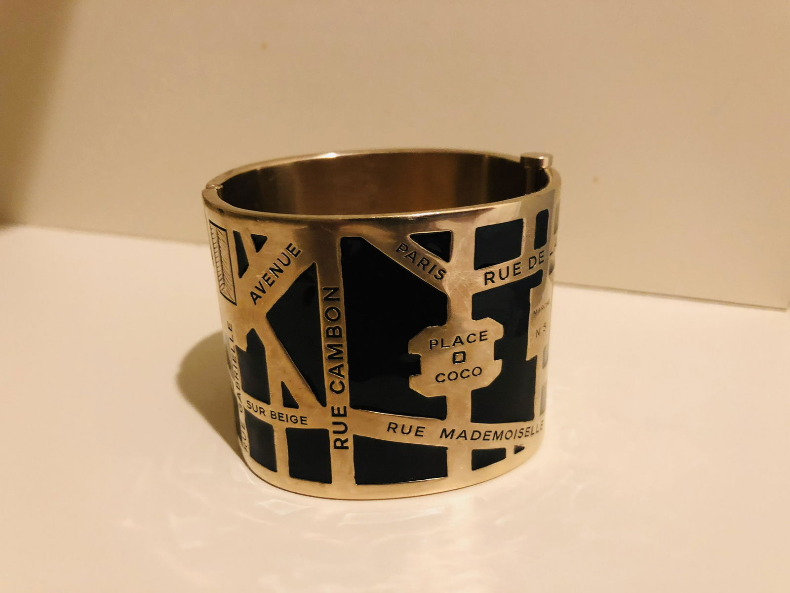 Chanel Rue cambon Map of paris Cuff (1 of 5)