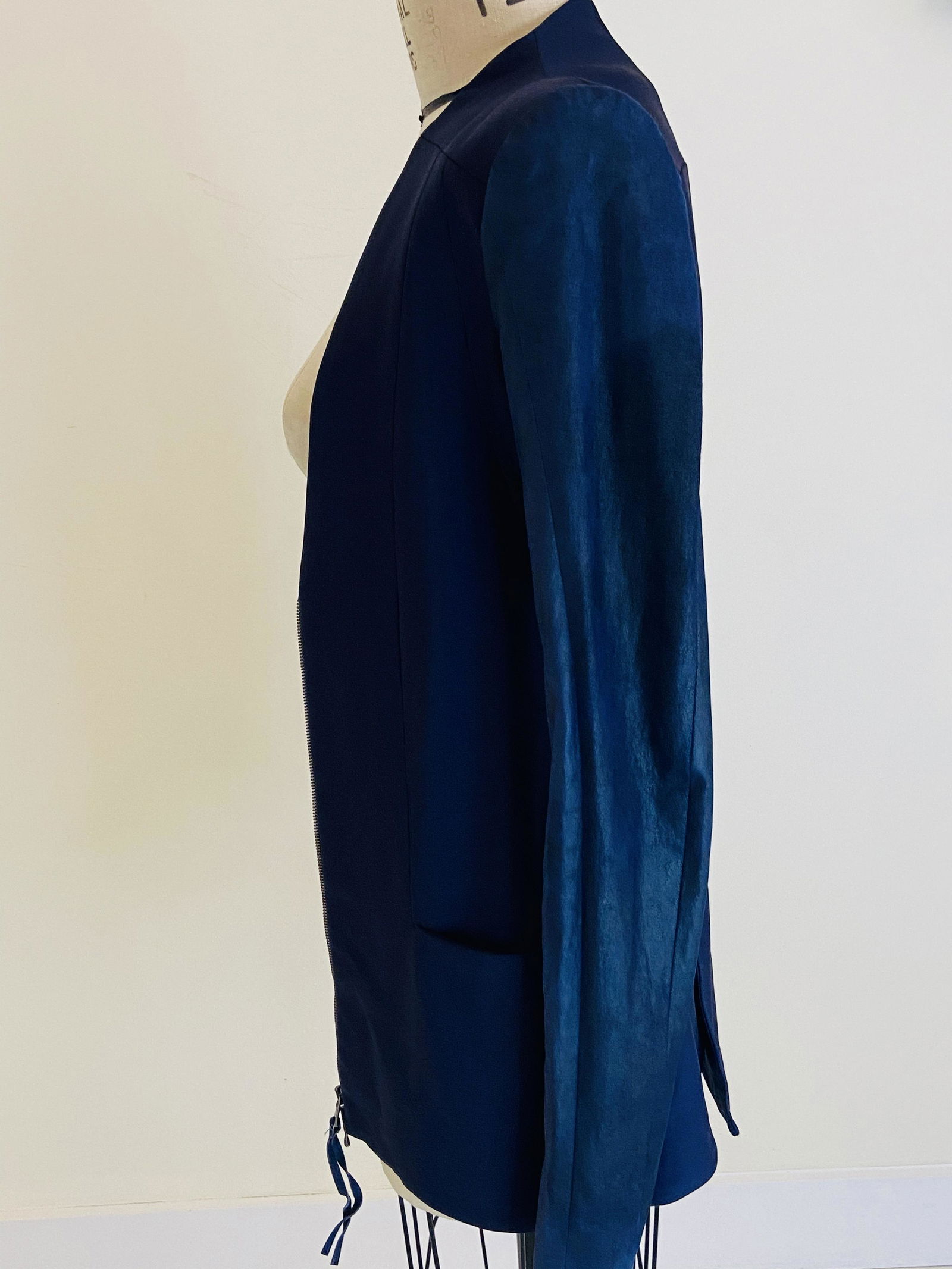 Ilaria Nistri navy blue blazer (1 of 6)
