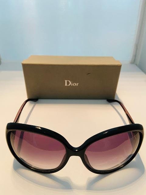 DIOR SUNGLASSES (1 of 5)