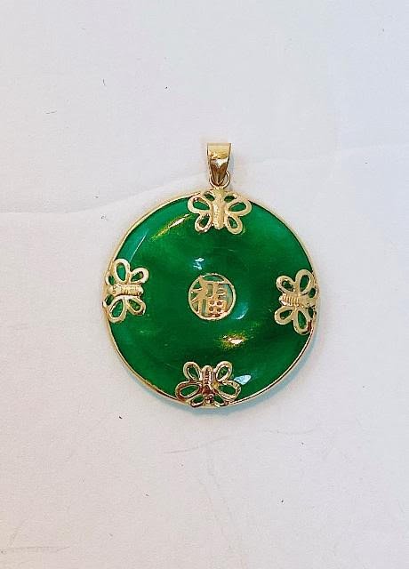 LOVELY JADE & 14K GOLD PENDANT (1 of 3)