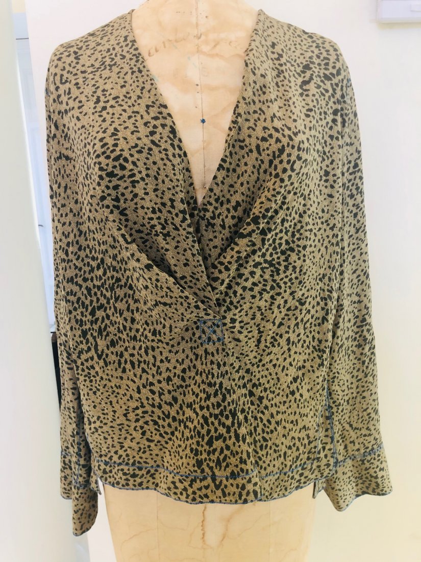 Rag and Bone size m: Rag and Bone size m, leopard print top 100% silk.