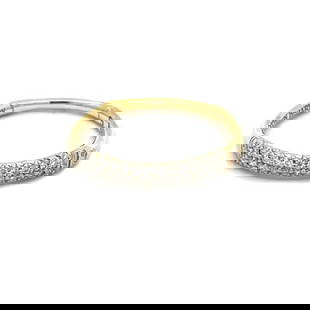 John Hardy 5 Bamboos Pave Diamond 18k Yellow Gold Band Ring Size 8: This is an elegant authentic ring by John Hardy from his 5 Bamboos Collection. It is crafted from 18k yellow gold featuring the front of the band with two fine rows set with paves diamonds. The side a