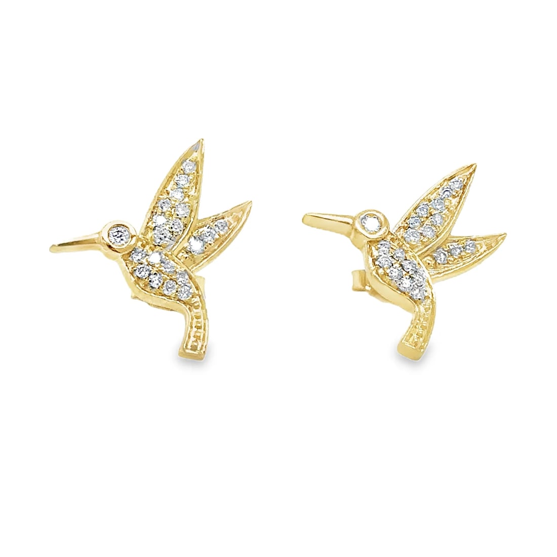 14KT YELLOW GOLD DIAMOND HUMMINGBIRD EARRING: 14KT YELLOW GOLD DIAMOND HUMMINGBIRD EARRING14KT GOLD WT. APPROX. 2.33 GRAMDIAMOND WT. APPROX. 0.23 CARAT / 40 PCSSIZE APPROX. - 13 MM X 13 MM