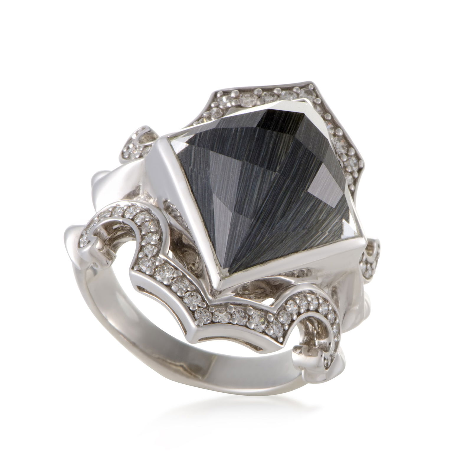 Stephen Webster Superstud Silver Diamond Cat's Eye and Quartz Ring: The exquisitely offbeat design of this ring combined with an incredibly captivating gemstone dcor create an exceptional aesthetic effect in this ring. The ring is expertly crafted from white rhodium-p