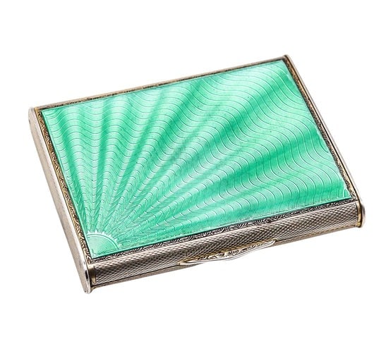 WILLIAM NEAL 1931 Birmingham Guilloche Green Enamel Box In .925 Sterling (1 of 7)