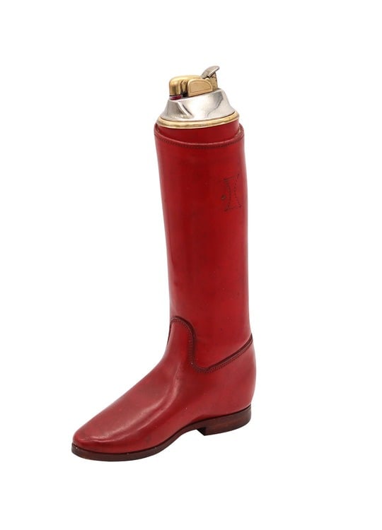EVANS 1952 For Loyal Automatic Table Lighter In the Shape Of A Large Leather Boot (1 of 7)