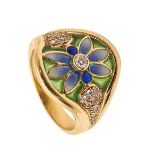 MASRIERA Art Nouveau Plique à Jour Enamel Ring In 18Kt Gold With VS Diamonds: An art nouveau enameled ring designed by Masriera.This is a beautiful colorful ring created in Barcelona Spain by the jewelry designer Gloria Masriera for Masriera. This beautiful ring has been crafte