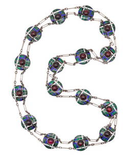 BURBERRY Modernist 1960 Cloisonné Enamel Belt Collar In Sterling Silver & Garnets: Modernist chain necklace designed by BurberryThis is a beautiful long belt-collar created during the modernist period by Burberry, back in the 1960's. This rare piece has been masterfully crafted in s