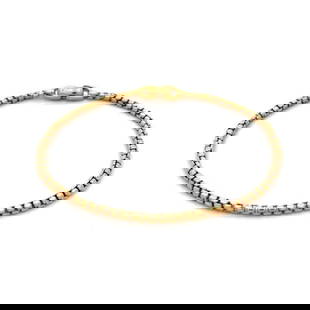 David Yurman Bracelet 18k Yellow Gold Box Link Single Strand: This is an authentic chain bracelet by David Yurman. It is crafted from 18k yellow gold with a polished finish featuring a 2mm thick box chain link. The bracelet secures with a lobster clasp and it is