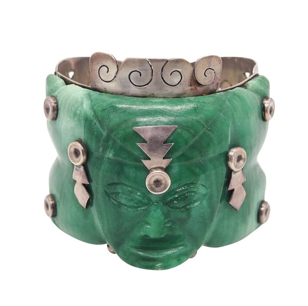 MEXICO 1940 Artisan Hinge Bracelet In .925 Sterling Silver With Carved Jade (1 of 4)