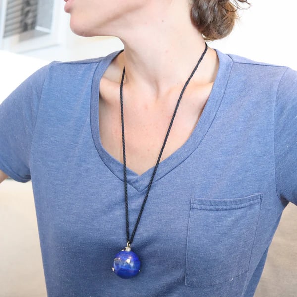 Tiffany 1980 Paloma Picasso Lapis Necklace Pendant 18kt Gold