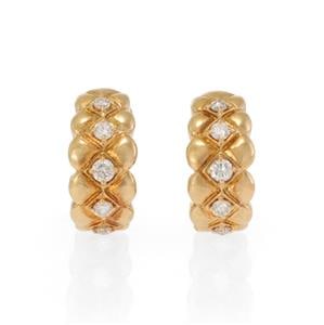 Morabito Paris Diamond 18k Yellow Gold Huggie Clip On Earrings: This lovely pair of earrings are authentic by French designer Morabito, crafted from 18k yellow gold featuring a curved shape with scallop ends and 5 diamonds along the center of a triangle design. Co