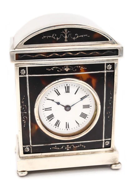 Charles And Richard Comyns 1920 London Neo Classic Carriage Table Clock In Sterling Silver And: Travel carriage clock designed by Charles & Richard Comyns.Beautiful small travel-desk clock, created by the top notch and prestigious silversmith company of Charles & Richard Comyns. The case frame w