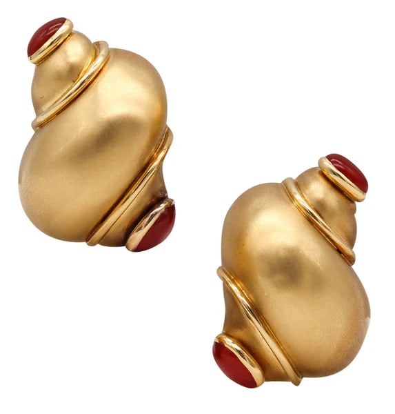 Seaman Schepps Turbo Shell Earrings In 18Kt Yellow Gold With 6.54 Cts In  Carnelian (1 of 4)