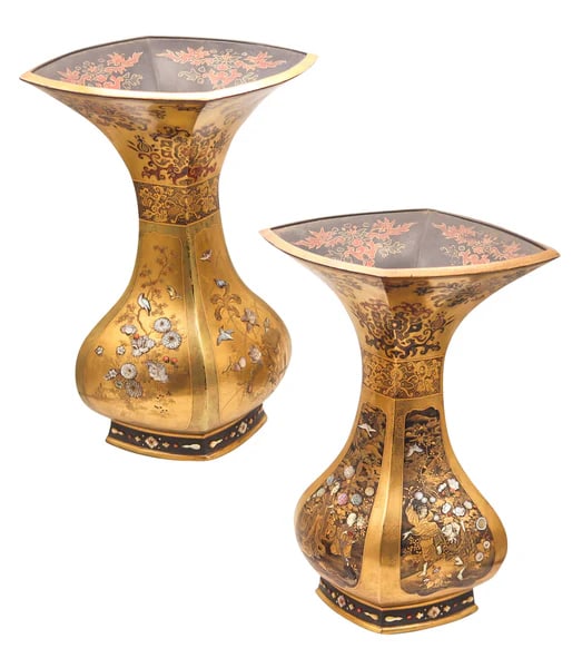 SHIBAYAMA Meiji 1880 Imperial Japan Pair Of Lacquered-Gilded Vases With Carvings (1 of 4)