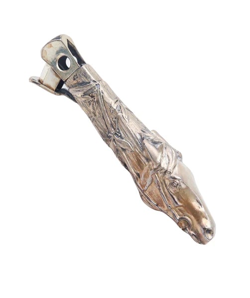 GERMANY 1915 Art Nouveau Antique Racehorse Cigar Cutter In Plated Silver: An art-nouveau cigar cutter made in Germany.This is a beautiful cigar cutter created in Germany during the late art-nouveau period, back in the 1910-1920, The cigar cutter has been crafted in the shap