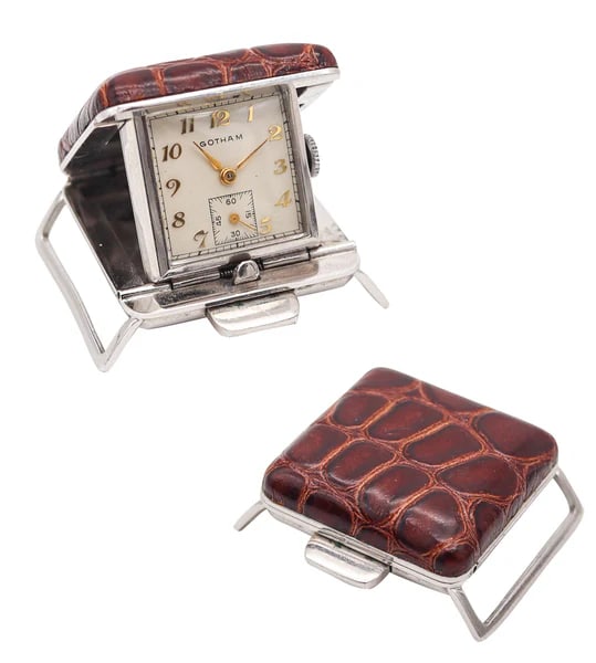 GOLFER BUCKLE WATCH 1950 Gotham Watch Co. In Stainless Steel & Crocodile: A golfer belt watch designed by Gotham.This is a very special buckle watch made for golfers created by Gotham. The golfers buckle watch has been crafted back in the 1960 in polished chromed steel and