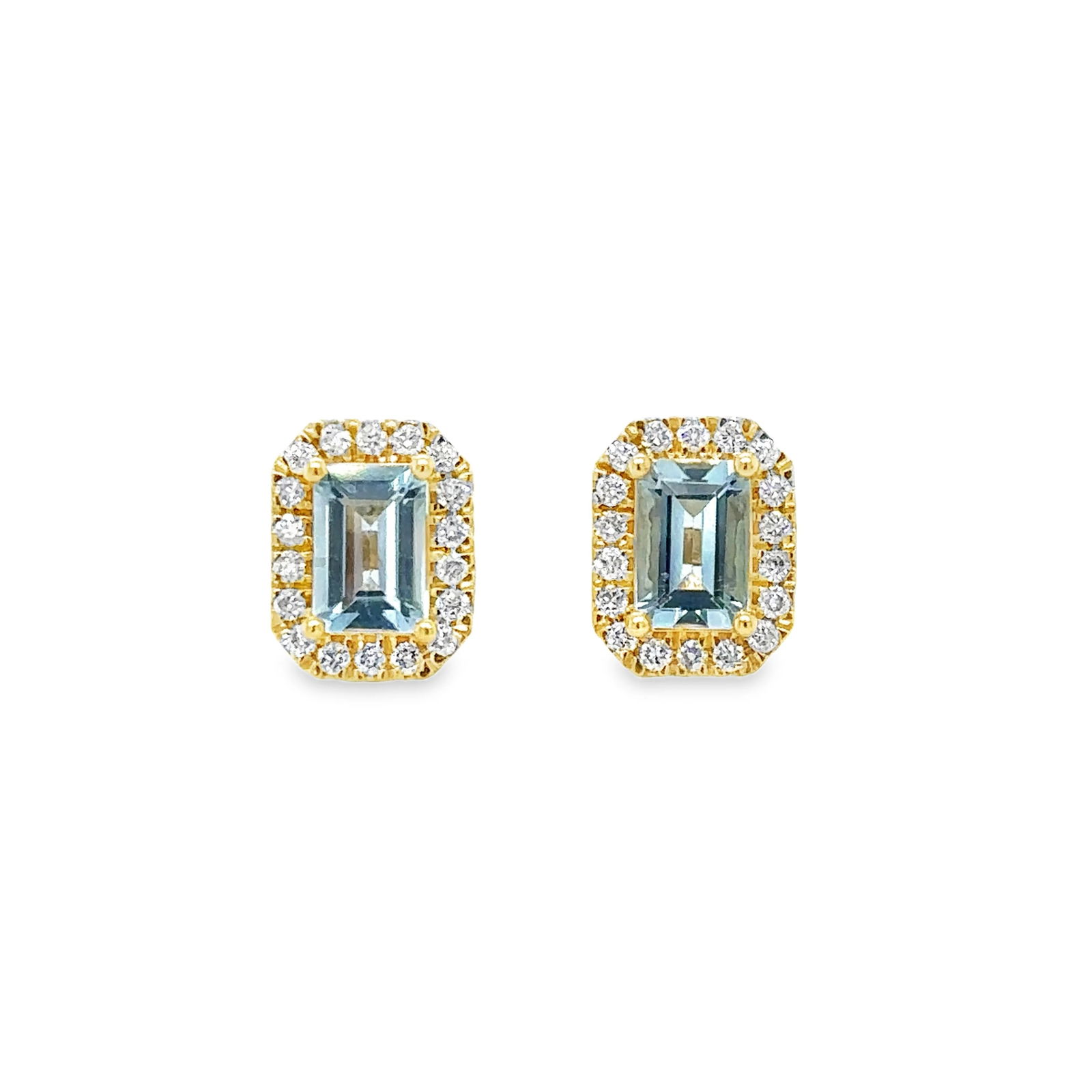 14K YELLOW GOLD AQUAMARINE WITH DIAMONDS EARRING: 14KT YELLOW GOLD AQUAMARINE WITH DIAMONDS EARRING14KT GOLD WT. APPROX. 2.49 GRAMDIAMOND WT. APPROX. 0.24 CT / 36 PCSAQUAMARINE WT. APPROX. 0.86 CARAT/ 02 PCSIZE APPROX: 10MM X 8MM