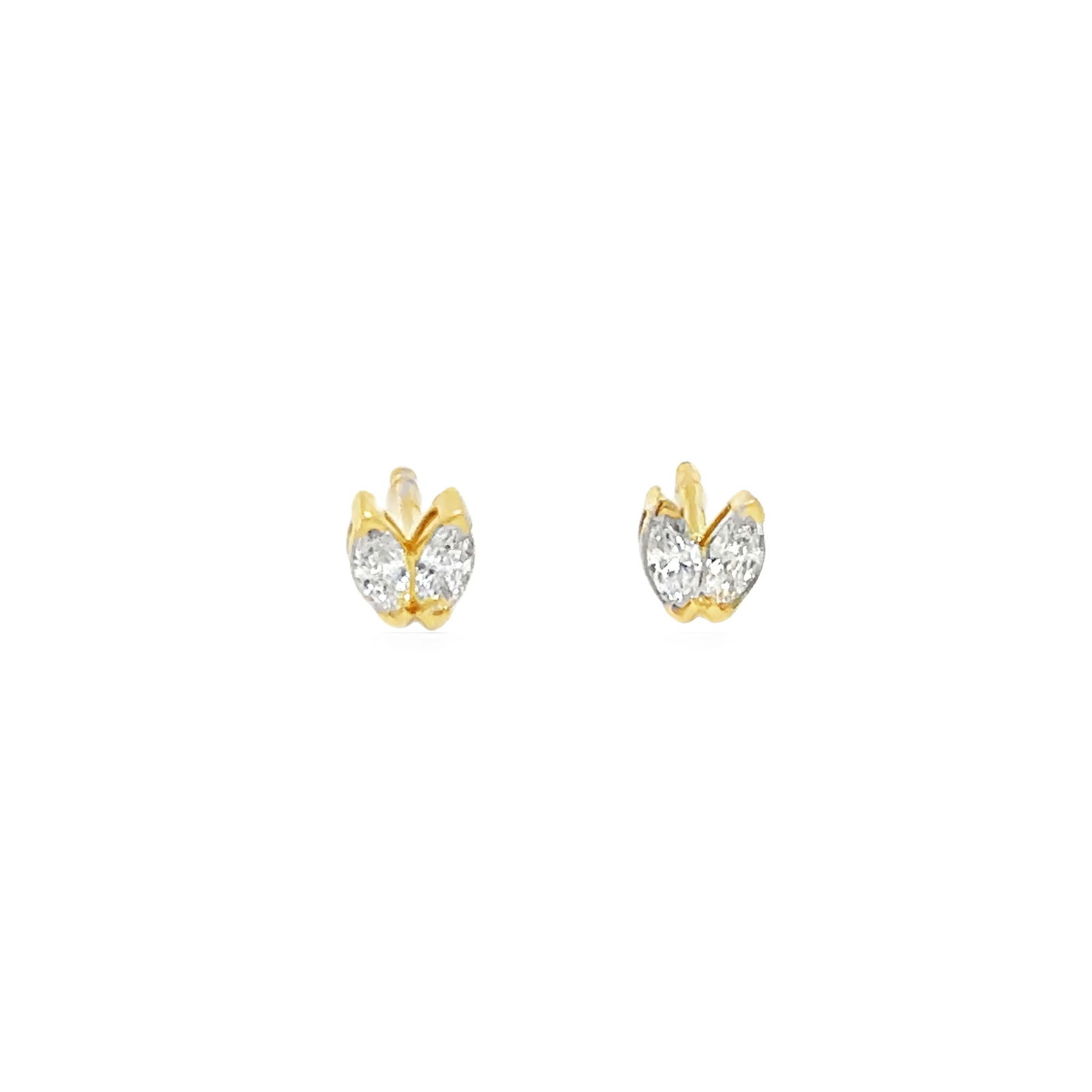 14KT GOLD DIAMOND EARRING (1 of 2)