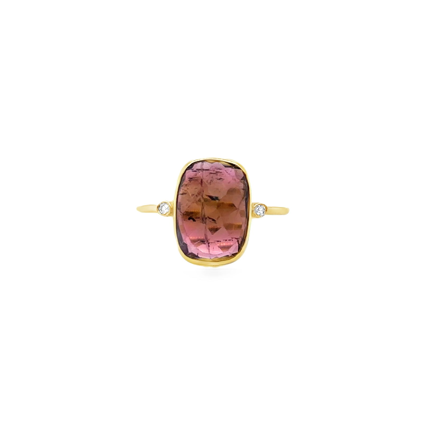 14KT YELLOW GOLD TOURMALINE AND DIAMONDS RING: 14KT YELLOW GOLD TOURMALINE AND DIAMONDS RING14KT GOLD WT. APPROX. 1.20 GRAMDIAMOND WT. APPROX. 0.03 CARAT/ 02 PCSTOURMALINE WT. APPROX. 3.99 CARATSIZE: 7.25
