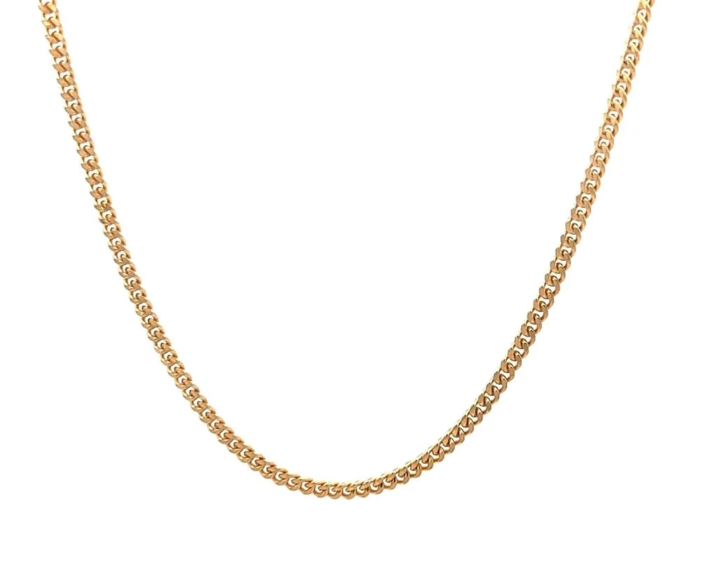 Tiffany & Co. Gold Curb Link Chain Diamond Cut Style 16" Long Vintage: This is a fine vintage Tiffany & Co. 14k yellow gold chain featuring the classic curb link in high polished finish, it secures with a spring ring clasp and has the gold content stamp.Hallmark: 14kt