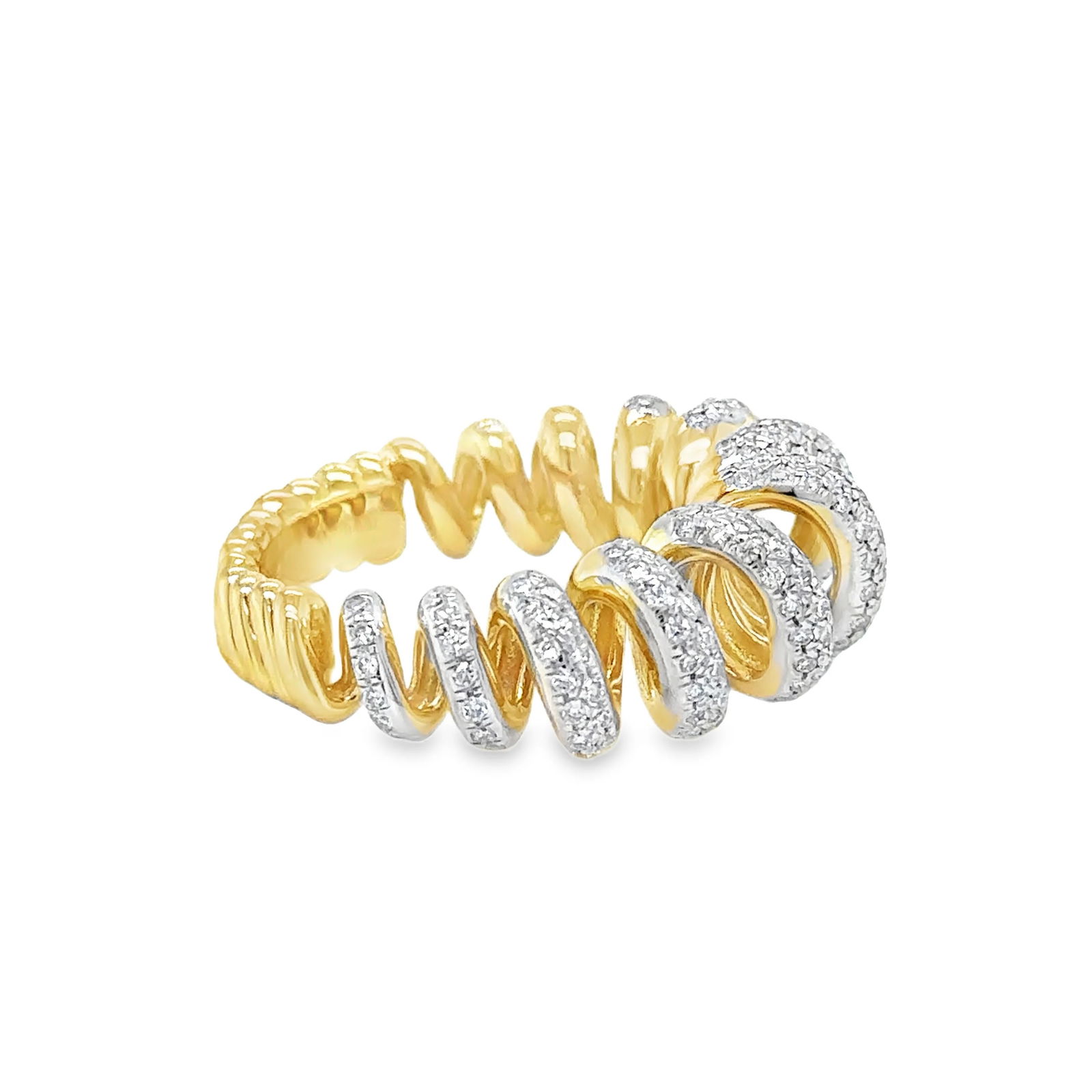 14KT GOLD DIAMOND RING - 4