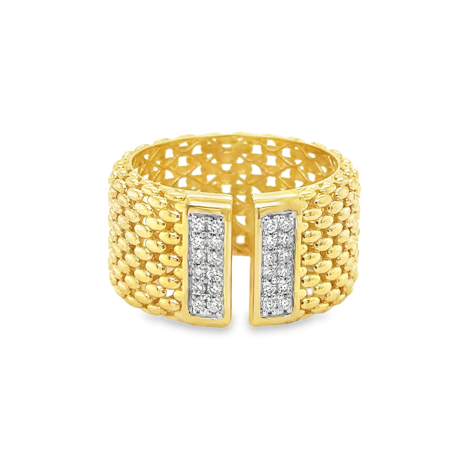 14KT GOLD DIAMOND RING: 14KT YELLOW GOLD DIAMOND RING14KT GOLD WT. APPROX. 4.51 GRAMDIAMOND WT. APPROX. 0.24 CARAT / 24 PCSRING SIZE: 7SIZE APPROX. - 12.5 MM WIDE