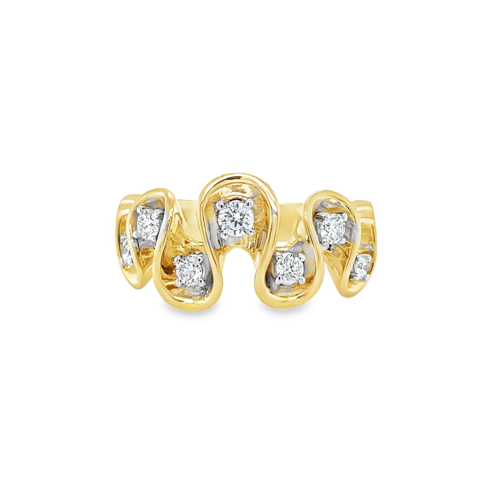 14KT GOLD DIAMOND RING: 14KT YELLOW GOLD DIAMOND RING14KT GOLD WT. APPROX. 6.70 GRAMDIAMOND WT. APPROX. 0.51 CARAT / 07 PCSRING SIZE: 7SIZE APPROX. - 11.5 MM WIDE