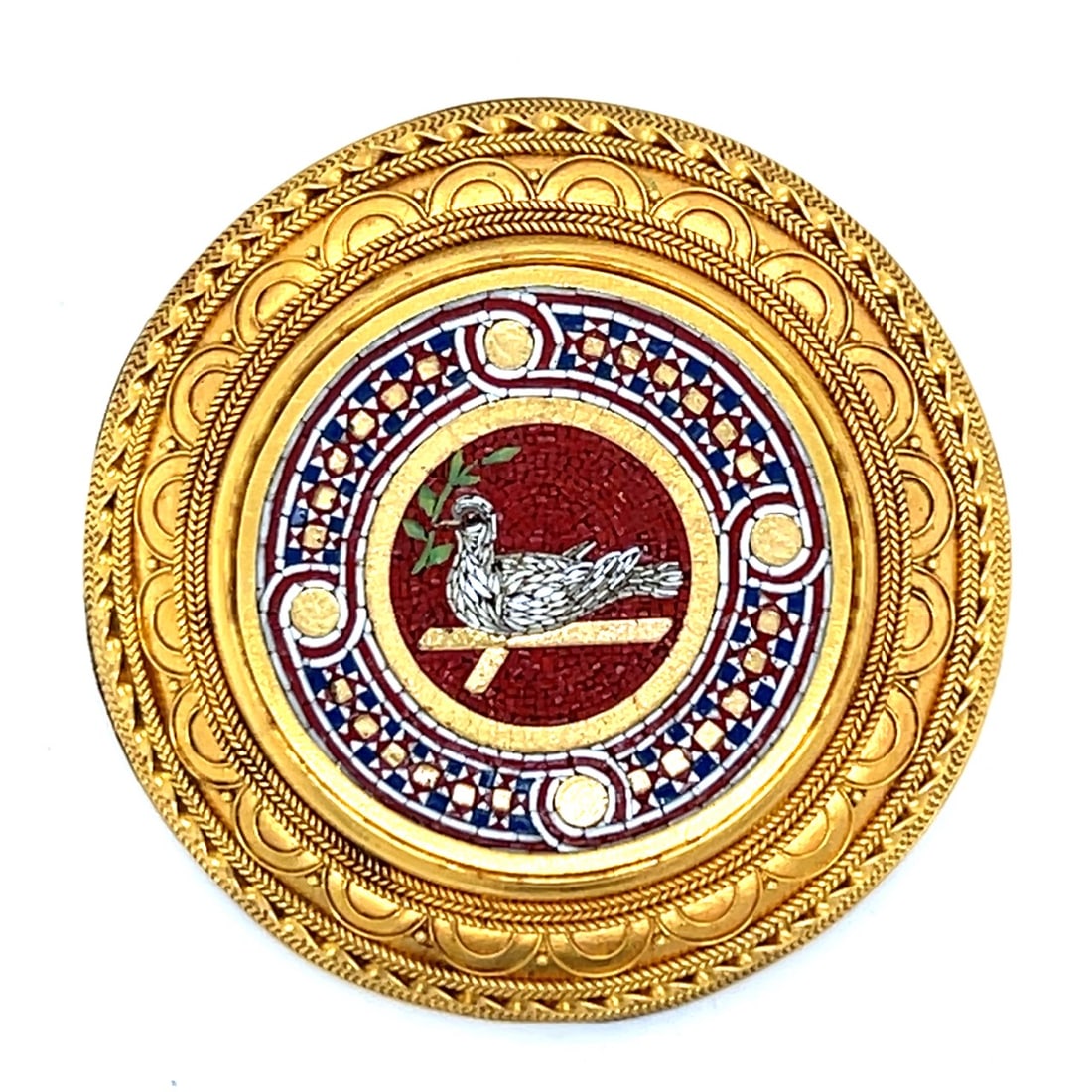 Victorian 22K Yellow Gold Roman Mosaic-style Brooch: Victorian 22K Yellow Gold Roman Mosaic-style BroochWeighing 15.9 grams1.5 inches in diameter