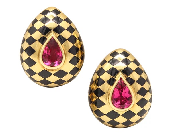 ANGELA CUMMINGS 1985 Clips-On Inlaid Earrings In 18Kt Gold With Rubellites: Clips-on earrings designed by Angela Cummings.This is a very rare and beautiful pair of clips-on earrings created by Angela Cummings at her own atelier in New York City, back in the 1985. These modern