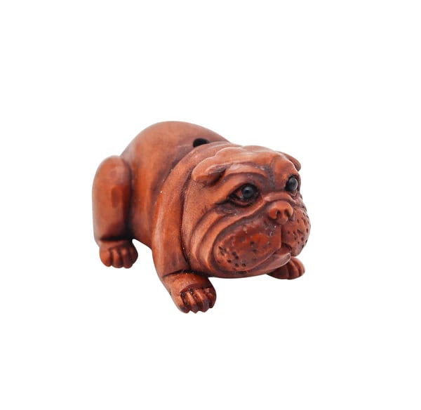 JAPAN 1920 Taisho Period Bulldog Ojime Carved In Precious Wood And Onyx: Japanese ojime from the Taish? Period (1912-1926).This is a beautiful and very cute ojime created in the imperial Japan during the Taish? period, circa 1920. The sculptural ojime was masterfully carve