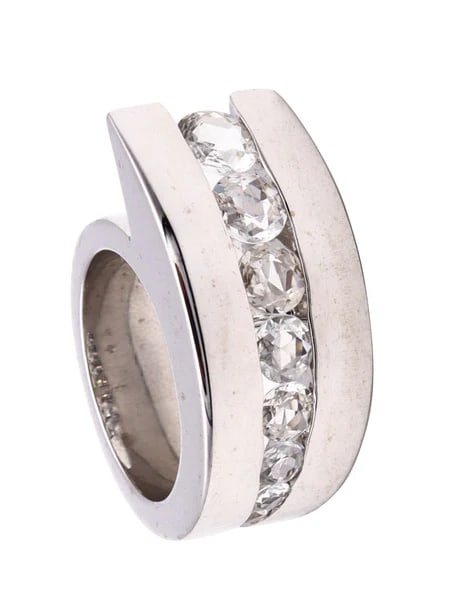 Monica Coscioni Cocktail Ring In 18Kt White Gold With 3.65 Ctw In White Sapphires: Geometric cocktail ring designed by Monica Coscioni. This beautiful contemporary ring was designed at the atelier of the jewelry designer Monica Coscioni. She is located in the city of Orvieto, close