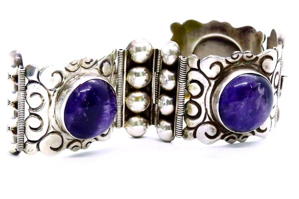 HORACIO DE LA PARRA RARE 1940 STERLING SILVER BRACELET WITH AMETHYST CABOCHONS (1 of 6)