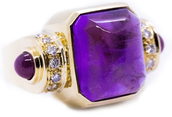 PIRAMIDE AMETHYST CABOCHON WITH RUBY 18 KT RING (1 of 6)