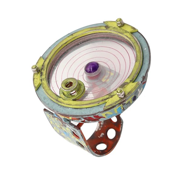 CHRISTIAN QUICENO 2017 Conceptual Sculptural Ring In Recycled Materials: A conceptual sculptural ring designed by Christian Quiceno.This is a contemporary piece of art, created in Bogota Colombia by the artist Christian Quiceno, back in 2016. The sculptural ring has been c