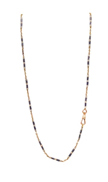 French Edwardian 1905 Chain In 18Kt Gold With Guilloche Blue Enamel and Pearls: French Edwardian enameled chain.Stunning necklace chain, created in Paris France during the Edwardian period, back in the 1905. This beautiful chain has been carefully crafted in solid yellow gold of