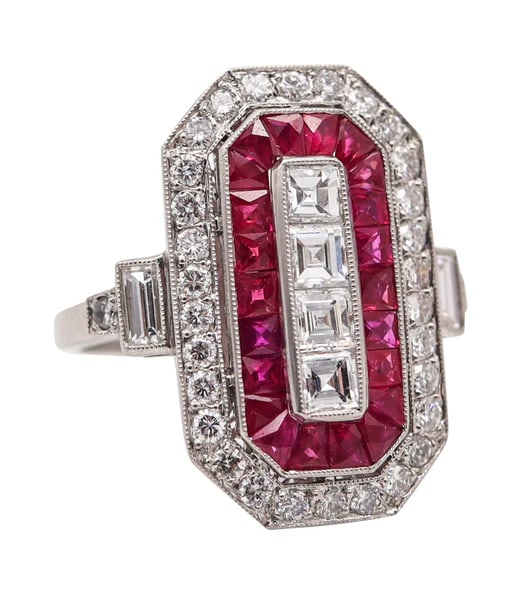 ART DECO 1930 Cocktail Ring In Platinum With 3.07 Ctw In Diamonds And Rubies: An American art deco ring with rubies.This beautiful antique cocktail ring was created in America during the art deco period, back in the 1930. The ring is gorgeous and clearly scream art deco. It was