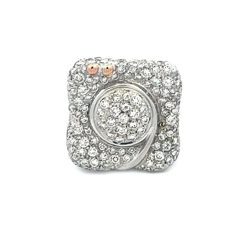 La Nouvelle Bague Diamond Gold Ring Pave Set 18k White Flower: The La Nouvelle Bague Diamond Gold Ring is a stunning piece of fine jewelry featuring a square-shaped to in the shape of a flower, natural white diamonds in pave setting with two tiny rose gold beads
