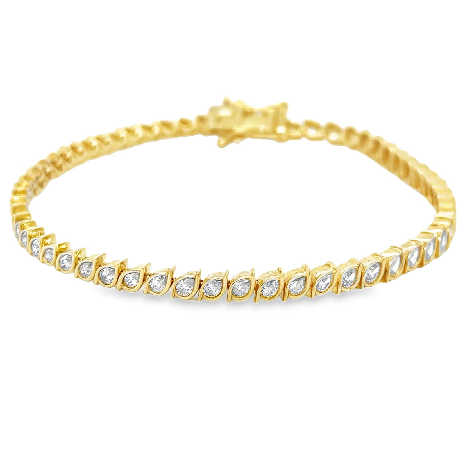 14KT YELLOW GOLD DIAMOND BRACELET (1 of 4)