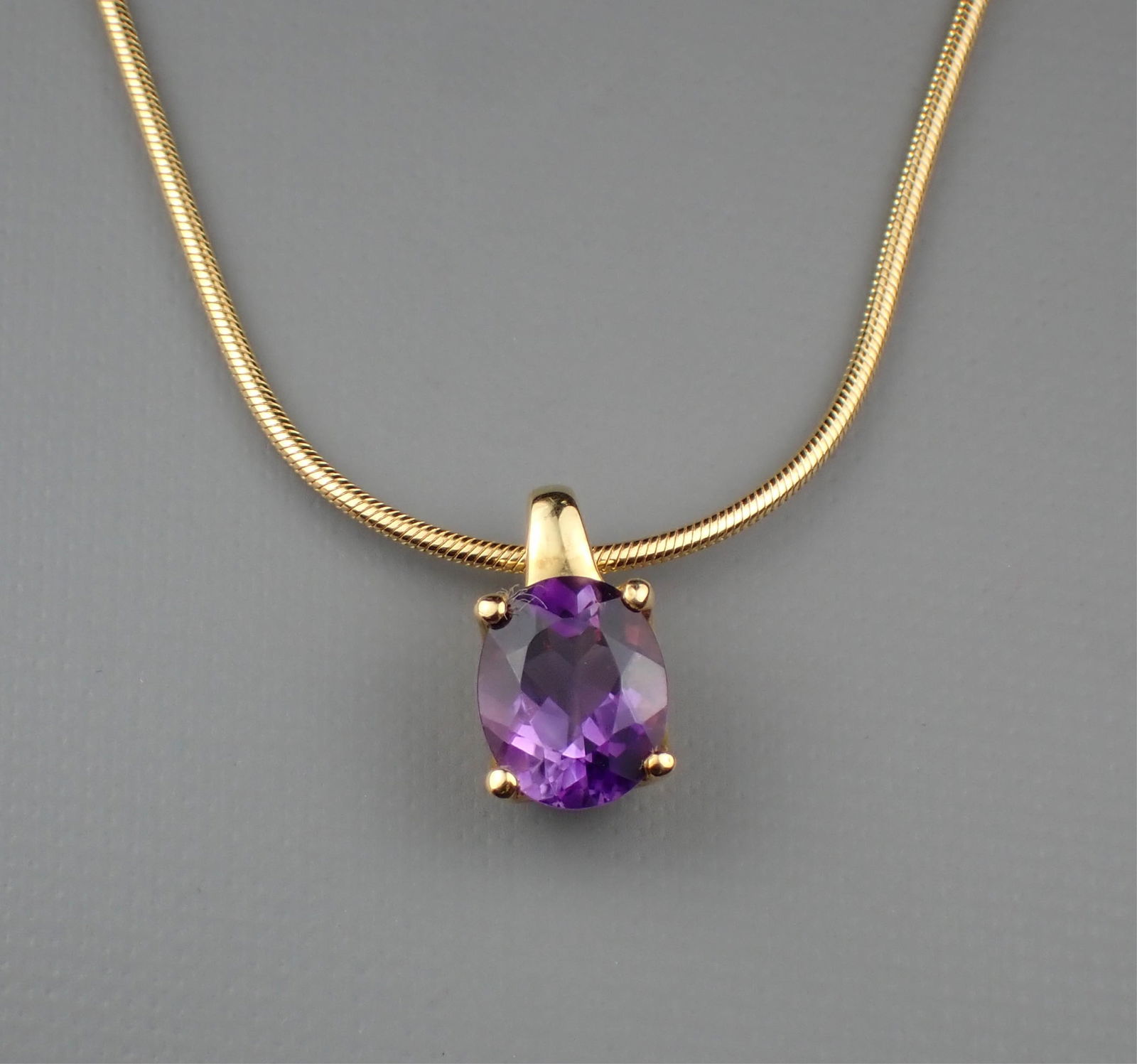 AMETHYST & 18K GOLD PENDANT NECKLACE (1 of 4)