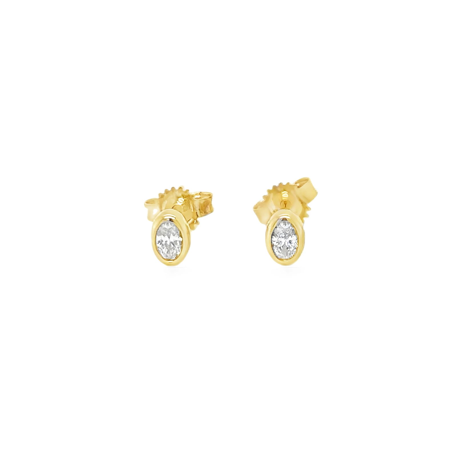 14KT GOLD DIAMOND EARRING (1 of 2)