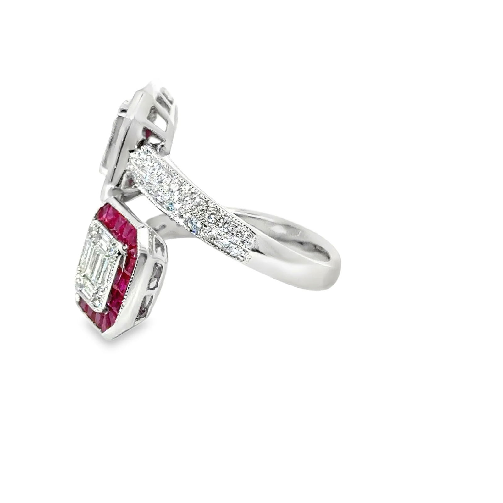 18KT WHITE GOLD RUBY AND DIAMOND RING - 2