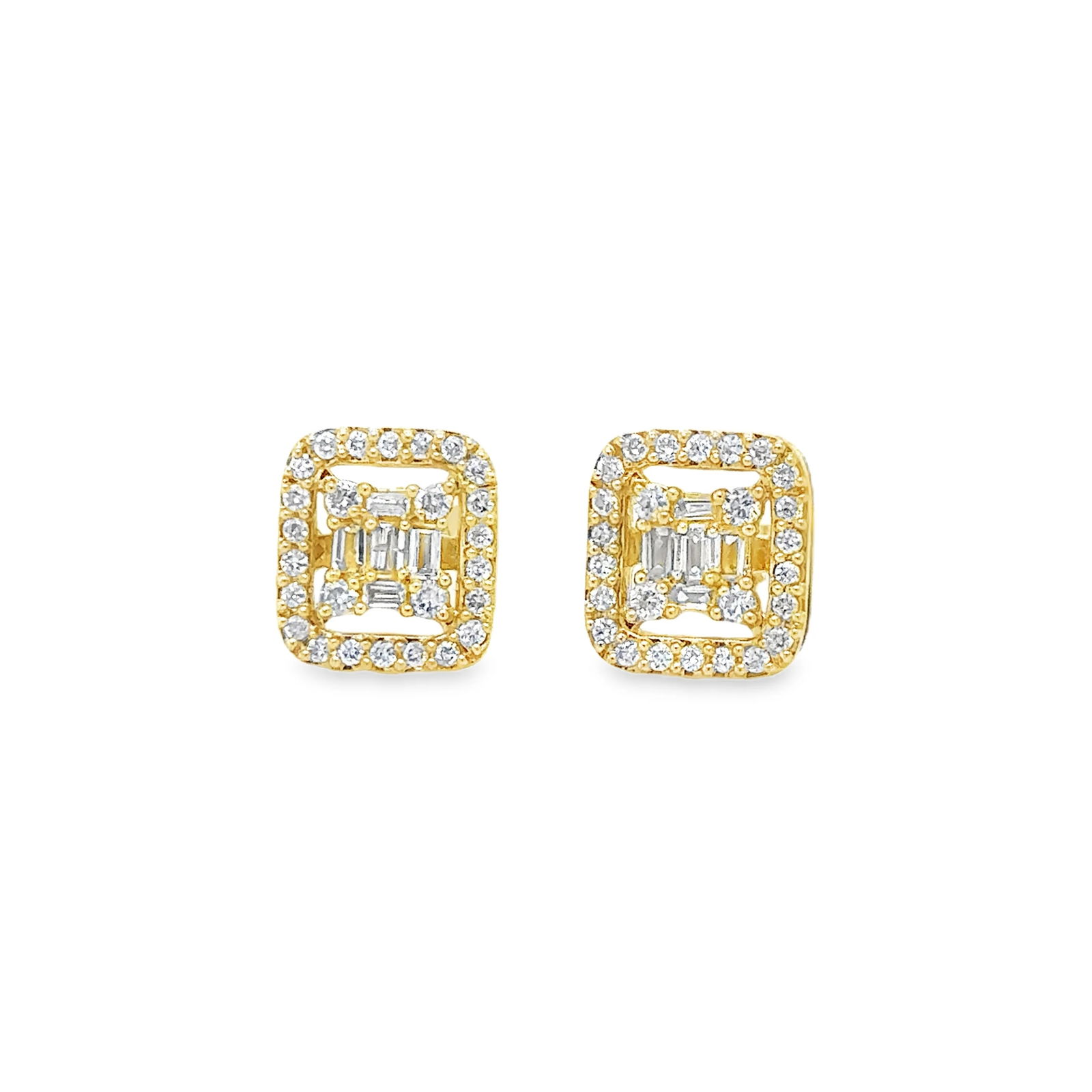 14KT GOLD RECTANGLE DIAMOND EARING STUDS: 14KT GOLD RECTANGLE DIAMOND EARING14KT. GOLD WT. APPROX. 2.01 GRAMDIAMOND WT. APPROX. 0.39 CT/ 62 PCSSIZE APPROX. - 8 MM X 9 MM