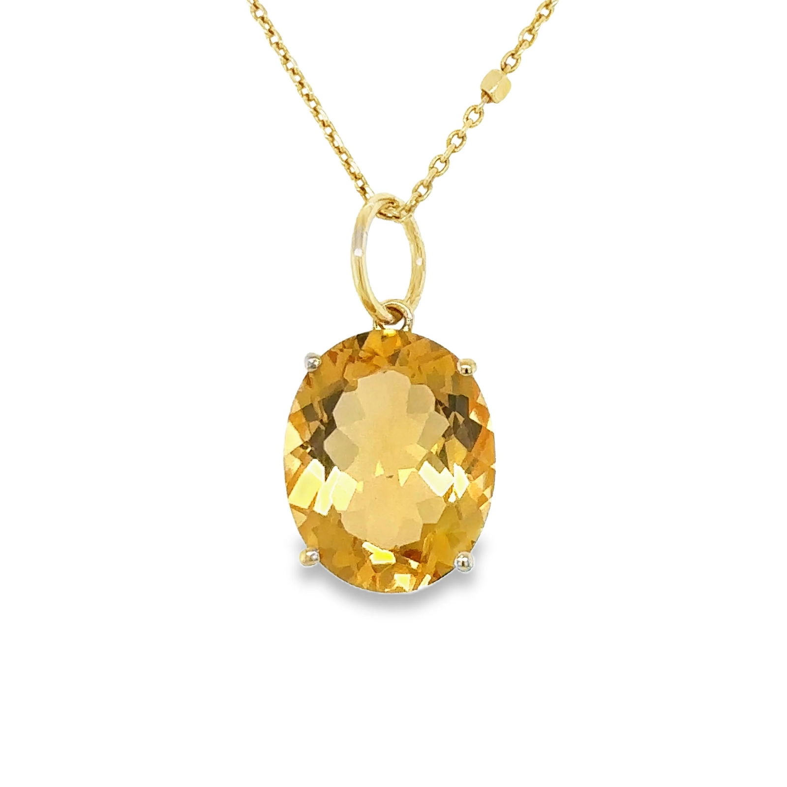 14KT YELLOW GOLD OVAL CITRINE PENDANT: 14KT YELLOW GOLD OVAL CITRINE PENDANT14KT GOLD WT. APPROX. 1.00 GRAMCITRINE WT. APPROX. 3.95 CARATSIZE APPROX: 10 MM X 14 MMTHICKNESS: 5 MM