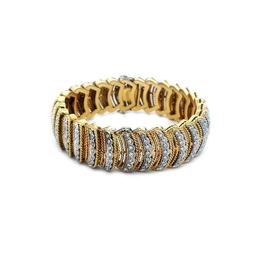 Diamond Gold Bracelet 18k Two Tone Curved Cable Flex Link Style 80 grams: The Diamond Gold Bracelet is a fabulous piece of fine jewelry featuring 18k yellow and white showcasing 18mm wide fine cable style curved bar link in yellow gold with a same shape white gold link in t