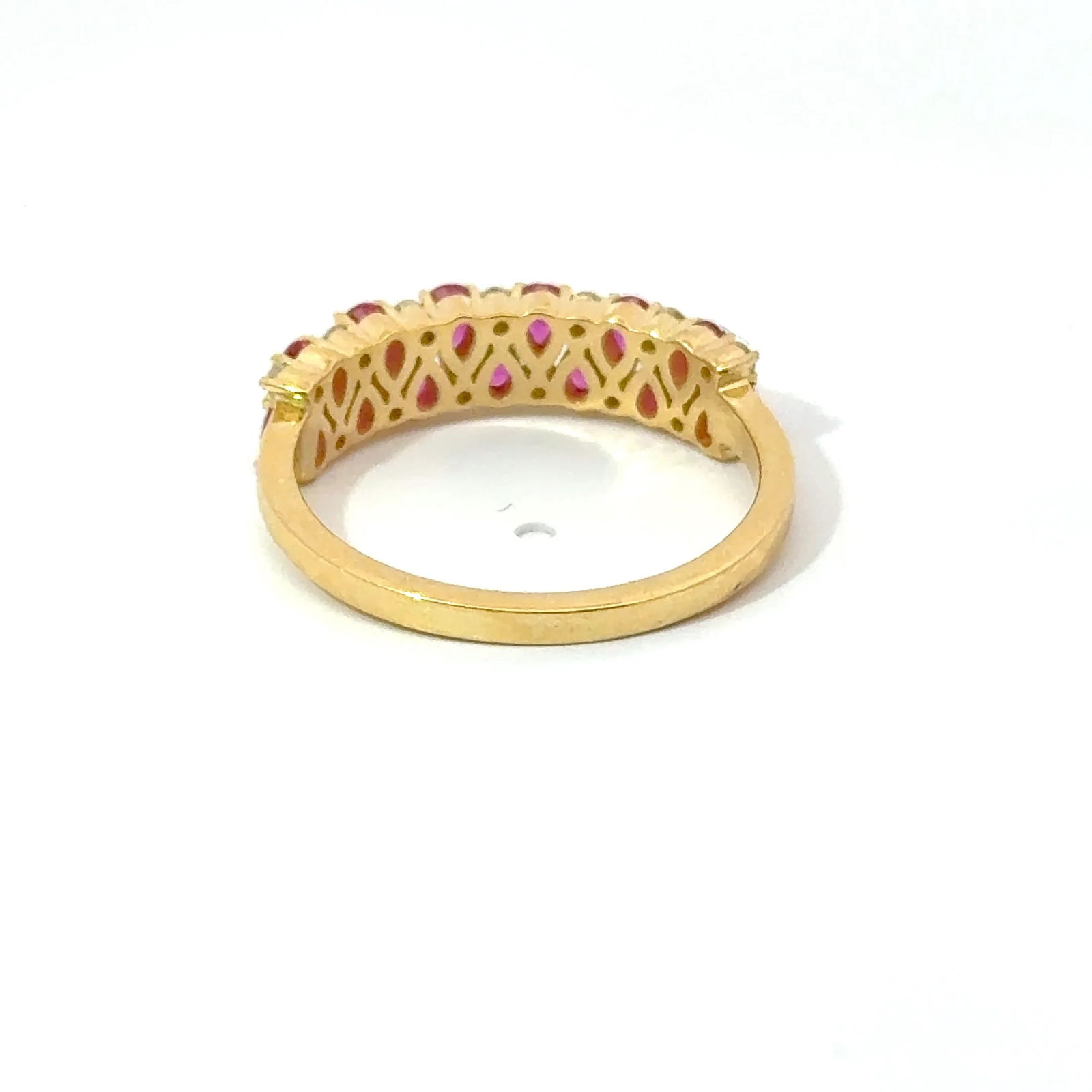 14KT GOLD RUBY AND DIAMONDS RING - 3