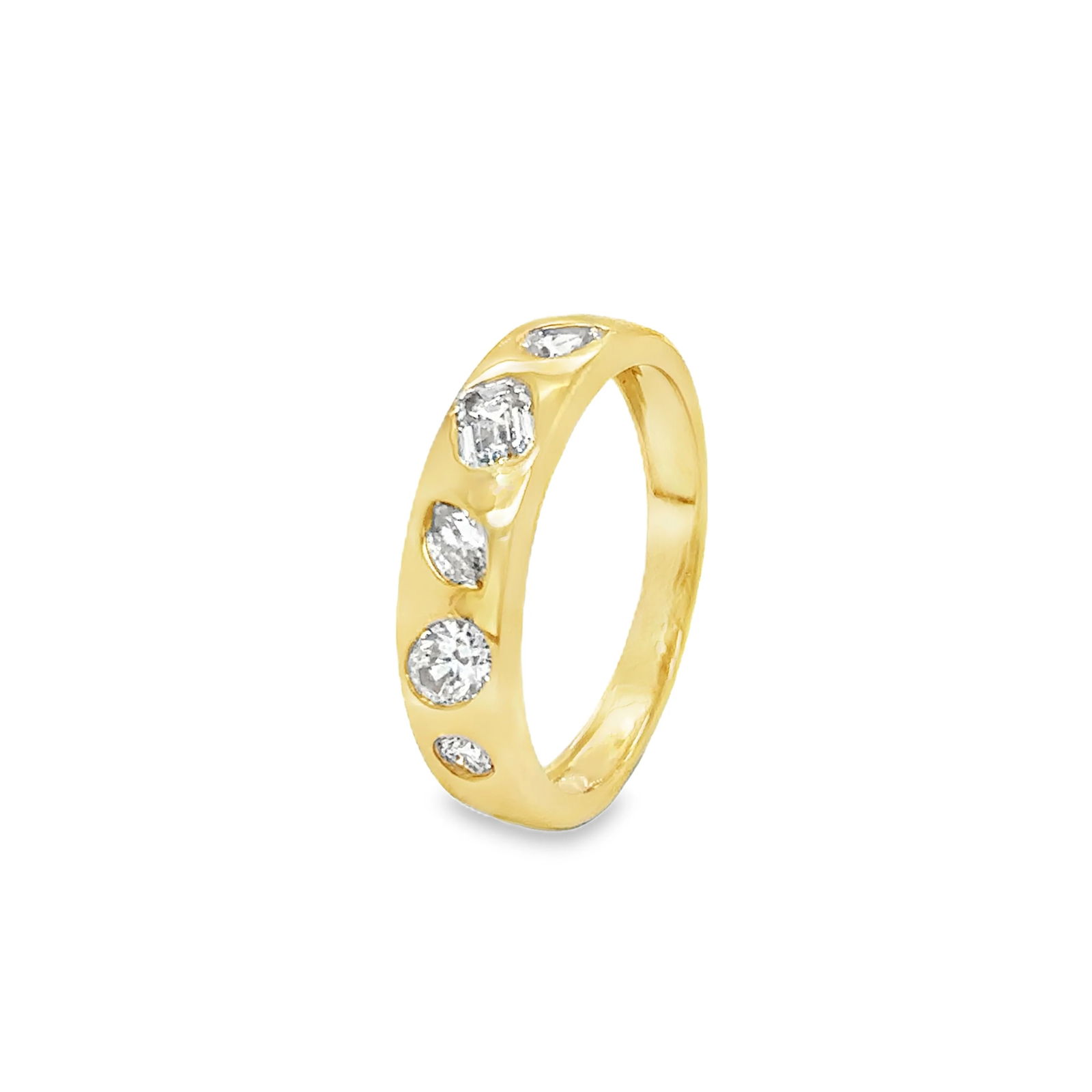 14KT GOLD DIAMOND RING - 2