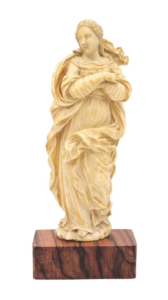 SPANISH SCHOOL 1775 Baroque Carved Sculpture Of Virgin Immaculata Madonna: A Spanish 18th century sculpture of Virgin Immaculata Madonna.This is a fabulous antique sculpture of a Virgin Immaculata Madonna created by a member of the Spanish school in the middle of 18th centur