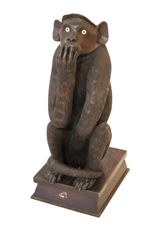 ART-DECO 1920 Wise Speak No Evil Seated Monkey Sculpted In Black Ebony Wood: Wise Speak No Evil Seated Monkey Sculpted in Black Ebony Wood.This is a great antique sculpture of Wise Speak No Evil Seated Monkey created in the northern Europe region, back in the turn of 20th cent